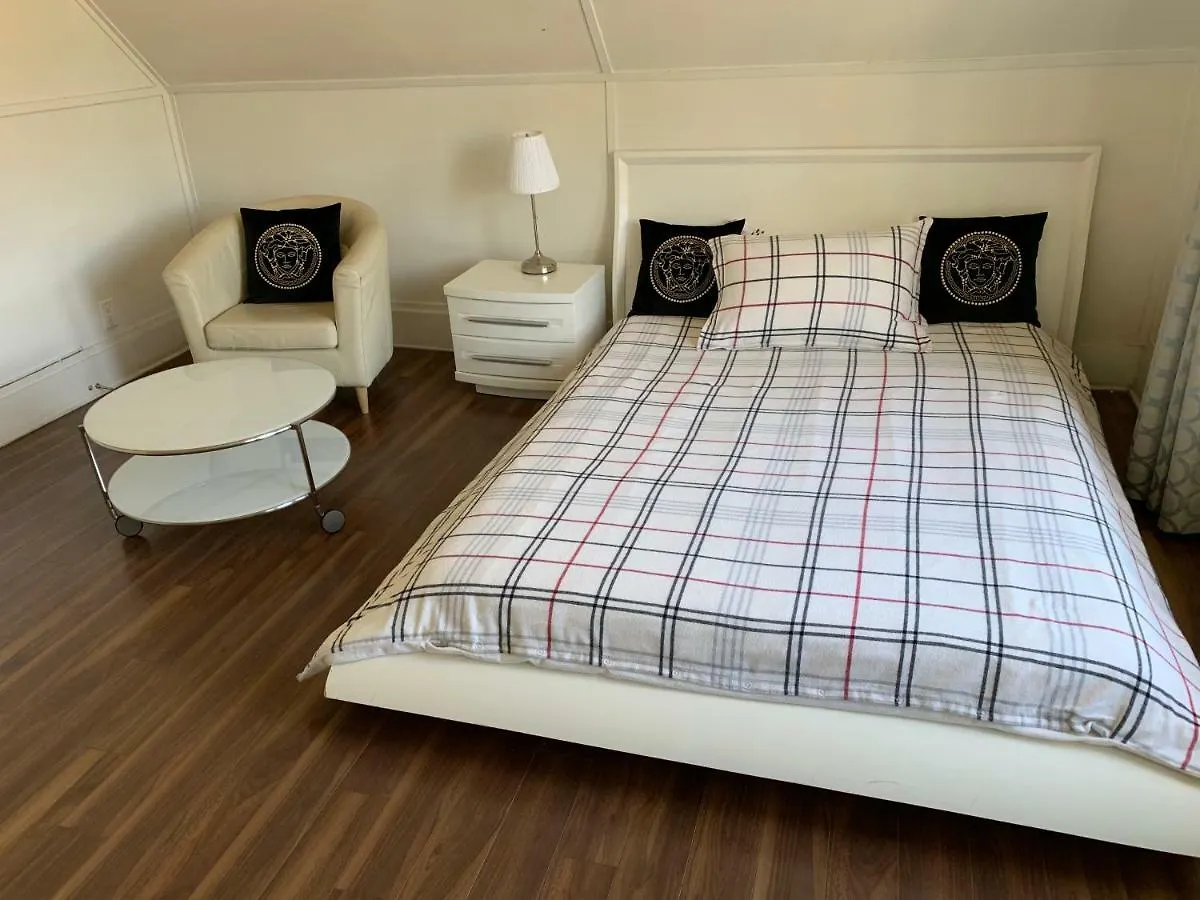 Hansen Guest House Winnipeg