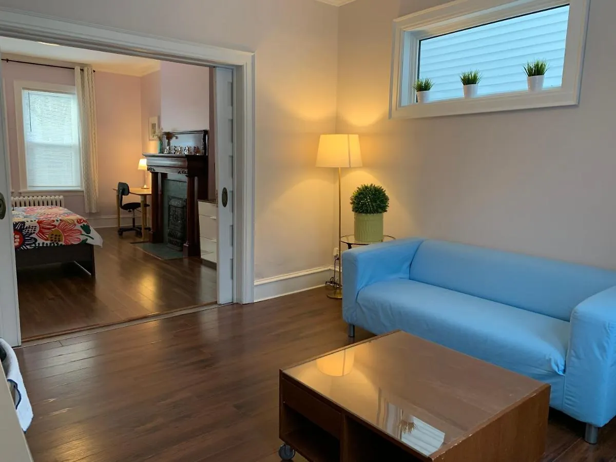 Hansen Guest House Winnipeg Canada