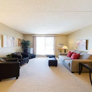 Executive Suites Polo Park Hotel