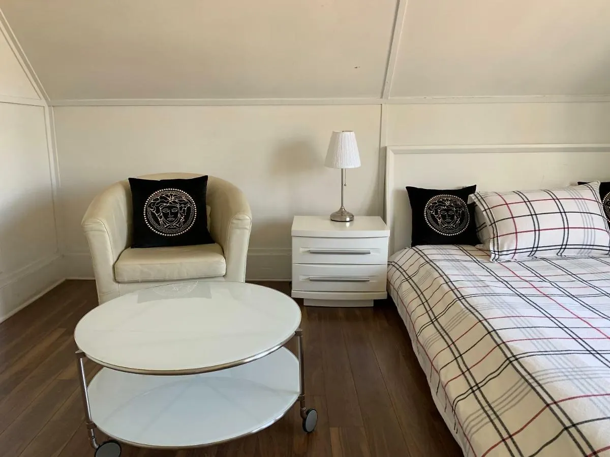 Hansen Guest House Winnipeg