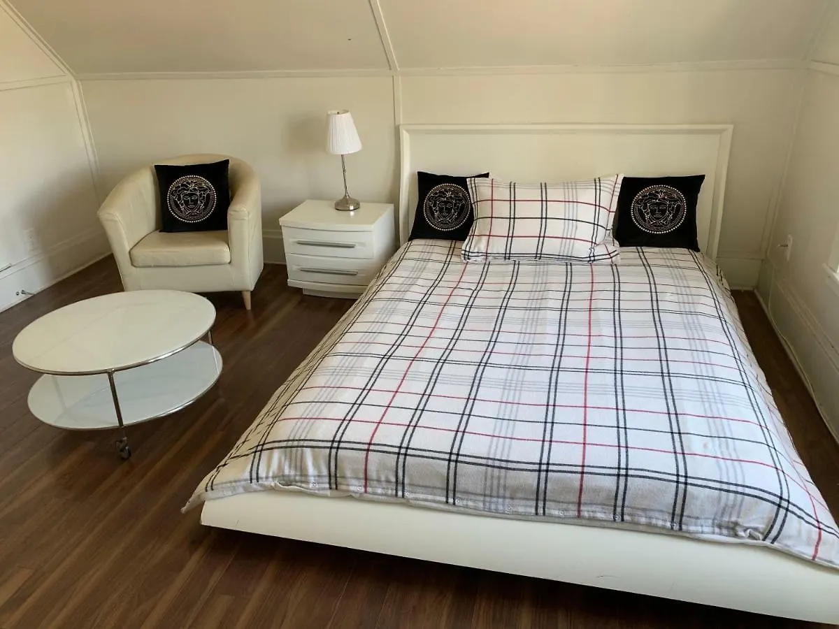 Hansen Guest House Winnipeg