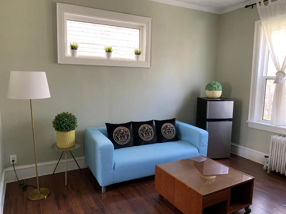 Hansen Guest House Winnipeg Canada