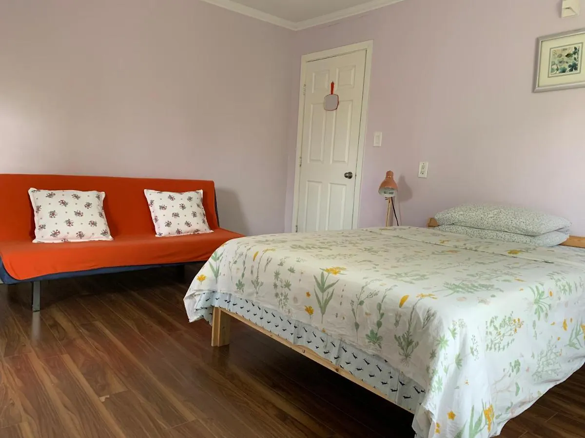 Hansen Guest House Winnipeg