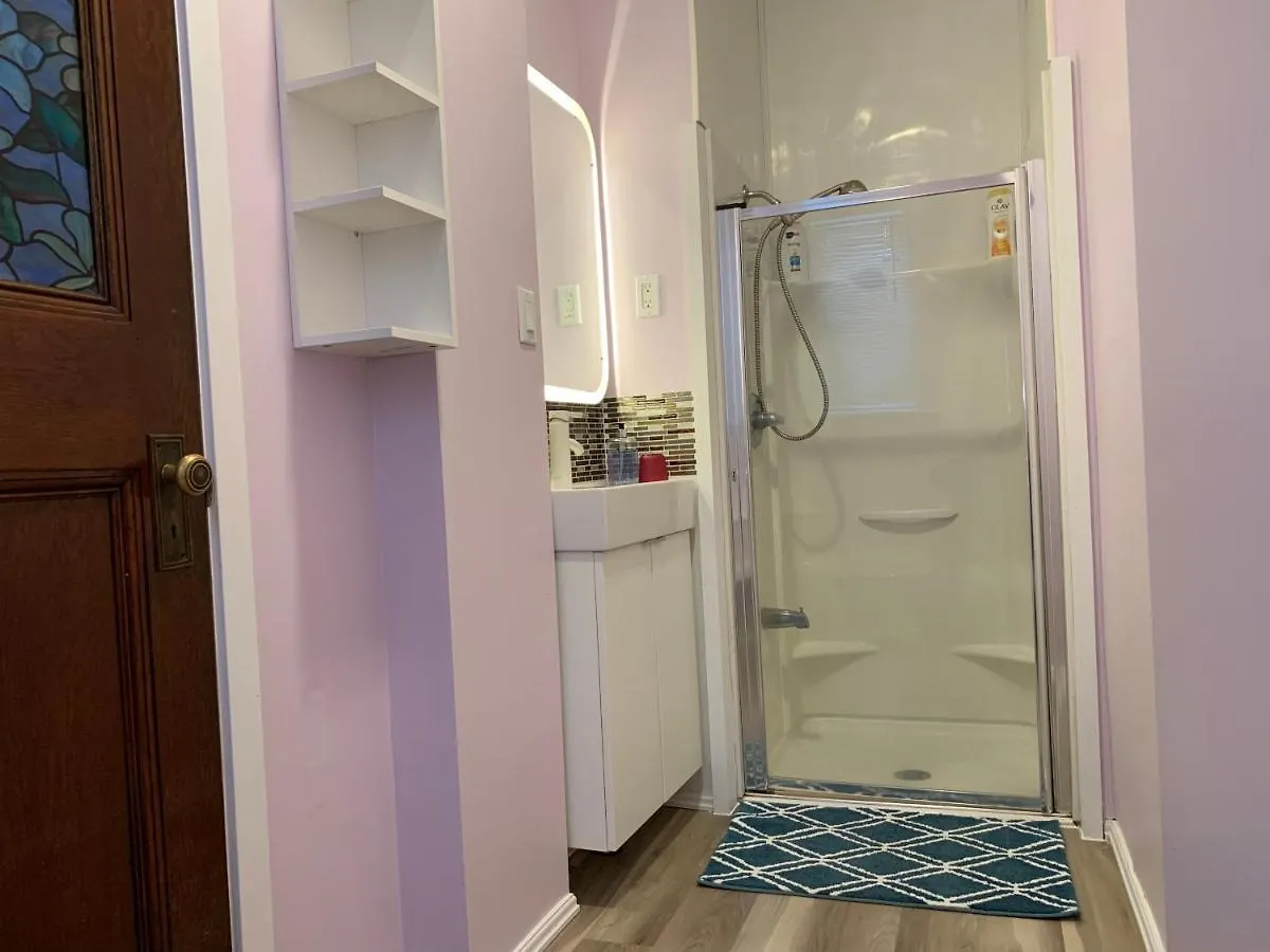 Hansen Guest House Winnipeg